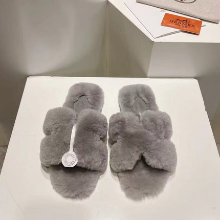 HM ORAN SANDALS IN TOUPE SHEARLING