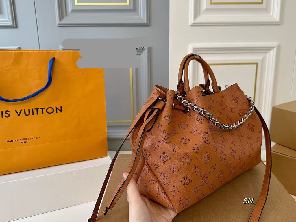 LV 26S BELLA TOTE MONOGRAM 33 IN BROWN CALFSKIN