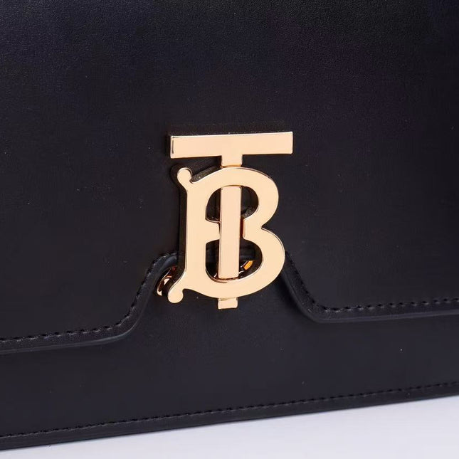 BURBERRY MEDIUM FLAP BAG IN BLACK SMOOTH CALFSKIN