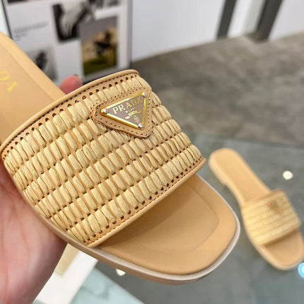PRADA 26S SLIDE SANDALS IN NATURAL RAFFIA LEATHER TRIMMED