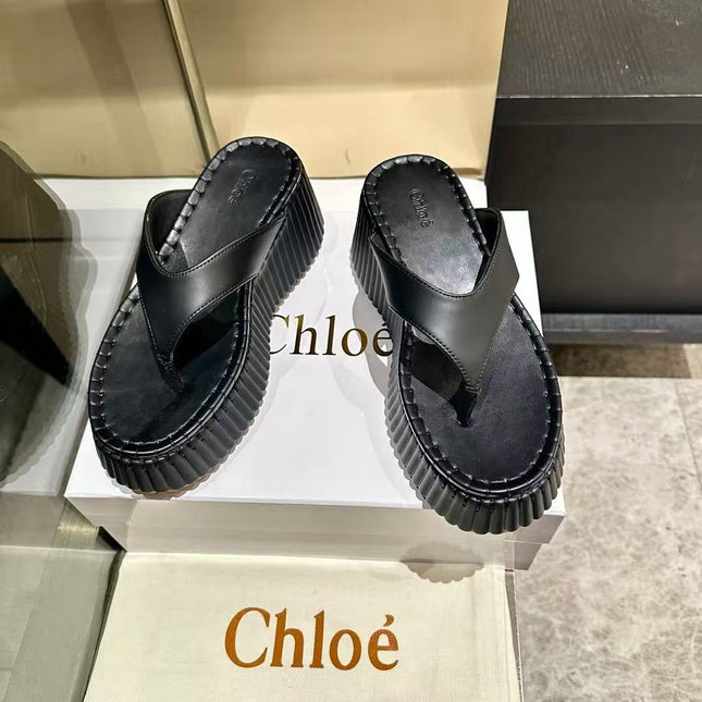 CHLOE 26S PLATFORM WEDGE SANDALS IN BLACK LEATHER