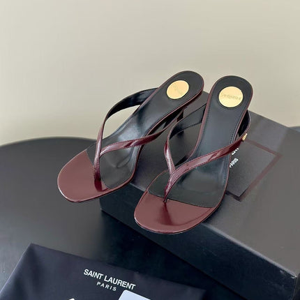 YSL 26S THONG HIGHHEEL SANDAL IN BURGUNDY PATENT LEATHER