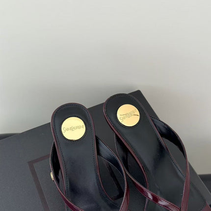 YSL 26S THONG HIGHHEEL SANDAL IN BURGUNDY PATENT LEATHER