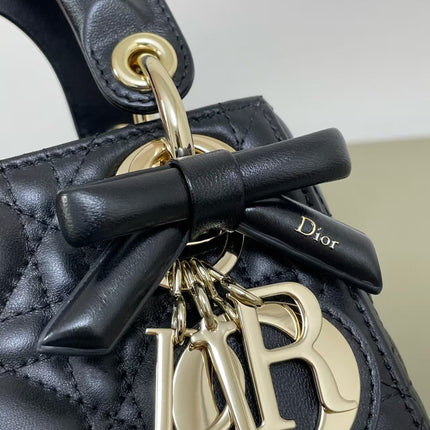 DIOR 26S LADY BAG 17 IN BLACK LAMBSKIN
