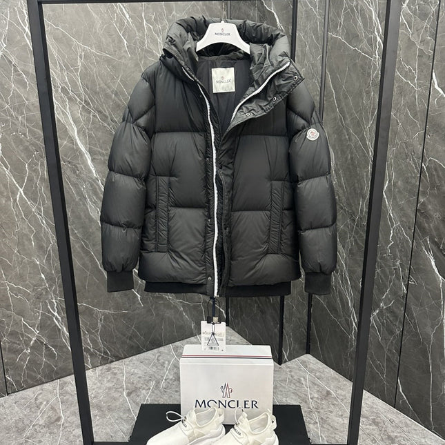 MONCLER PUFER JACKET IN BLACK STYLE 12