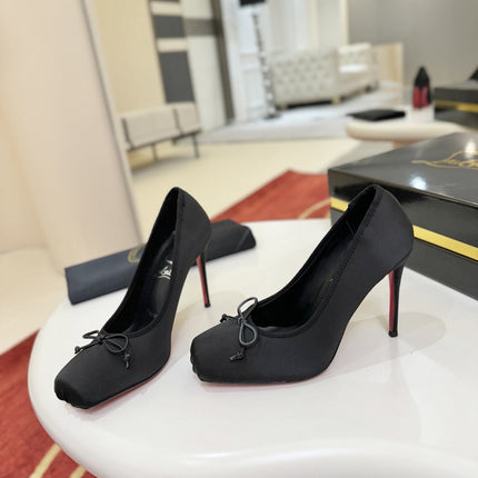 CL BALLERINA BOW PUMPS IN BLACK SATIN