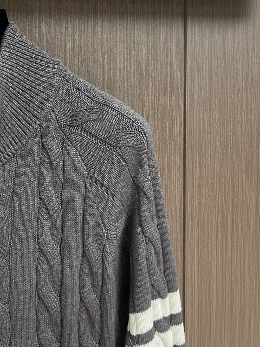 THOM 26S CARDIGAN 821592