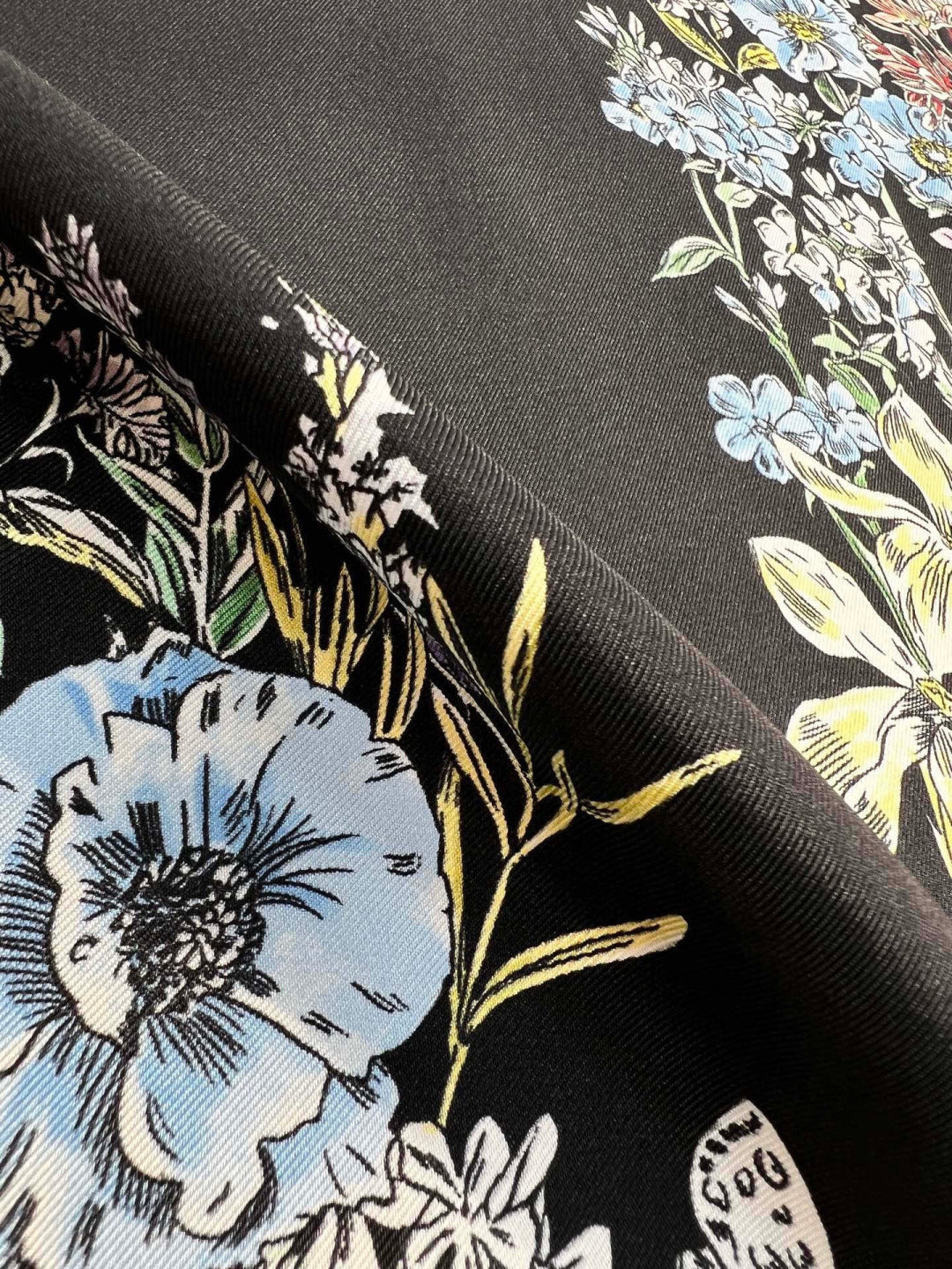 DIOR 26S SCARF 90CM IN SILK 293854