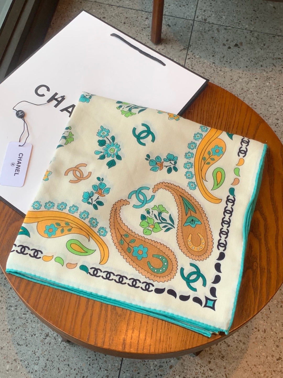 CHANEL 26S SCARF 135 IN CASHMERE AND SILK 306128