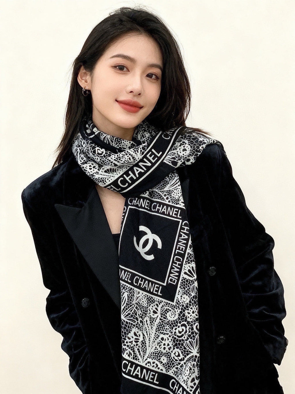 CHANEL 26S SCARF 135 IN CASHMERE AND SILK 306135
