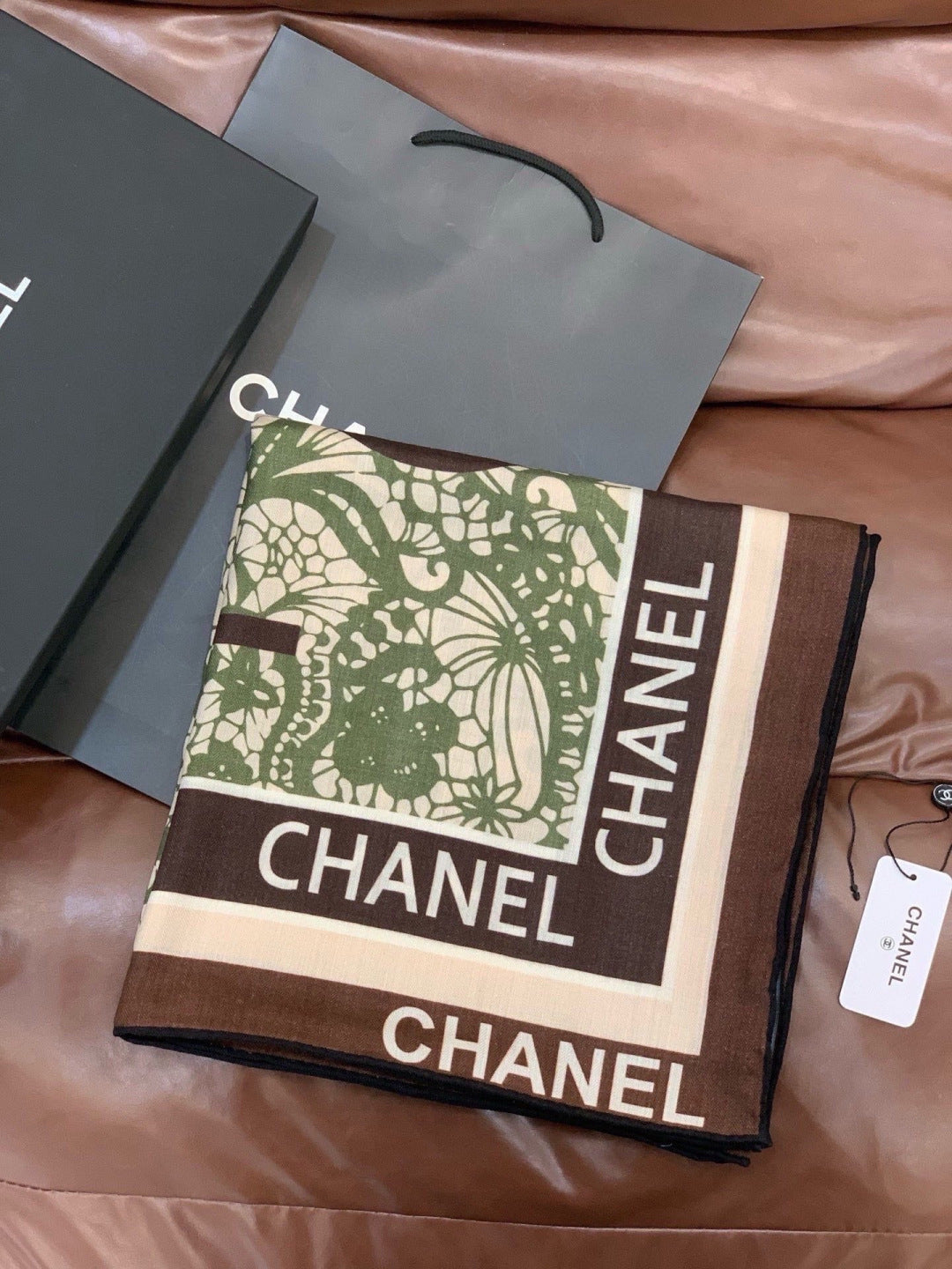 CHANEL 26S SCARF 135 IN CASHMERE AND SILK 306136