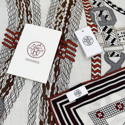 HERMES 26S PRINTED SQUARE SCARF 135 IN CASHMERE AND SILK 307243