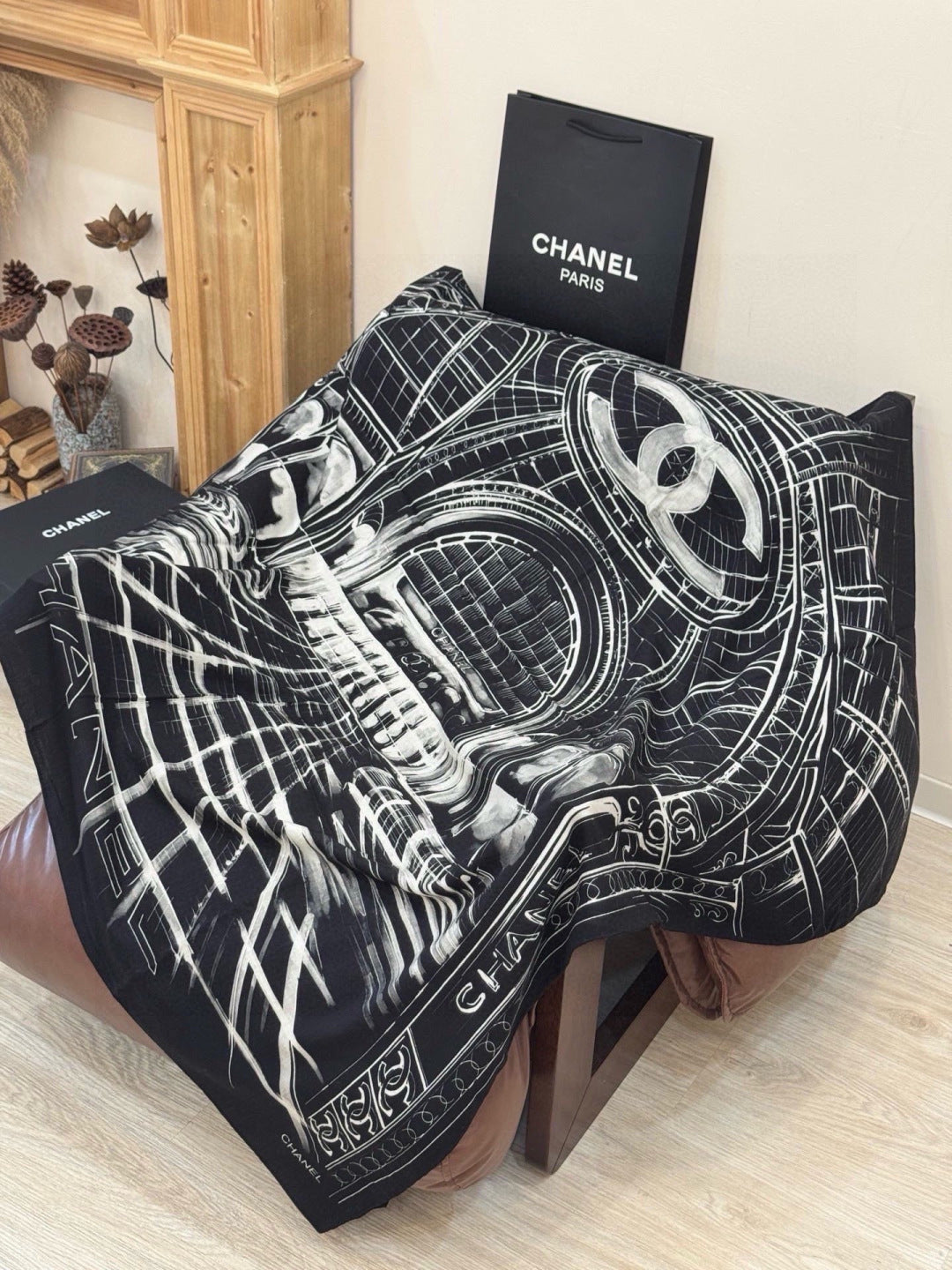 CHANEL 26S SCARF 135 IN CASHMERE AND SILK 309306