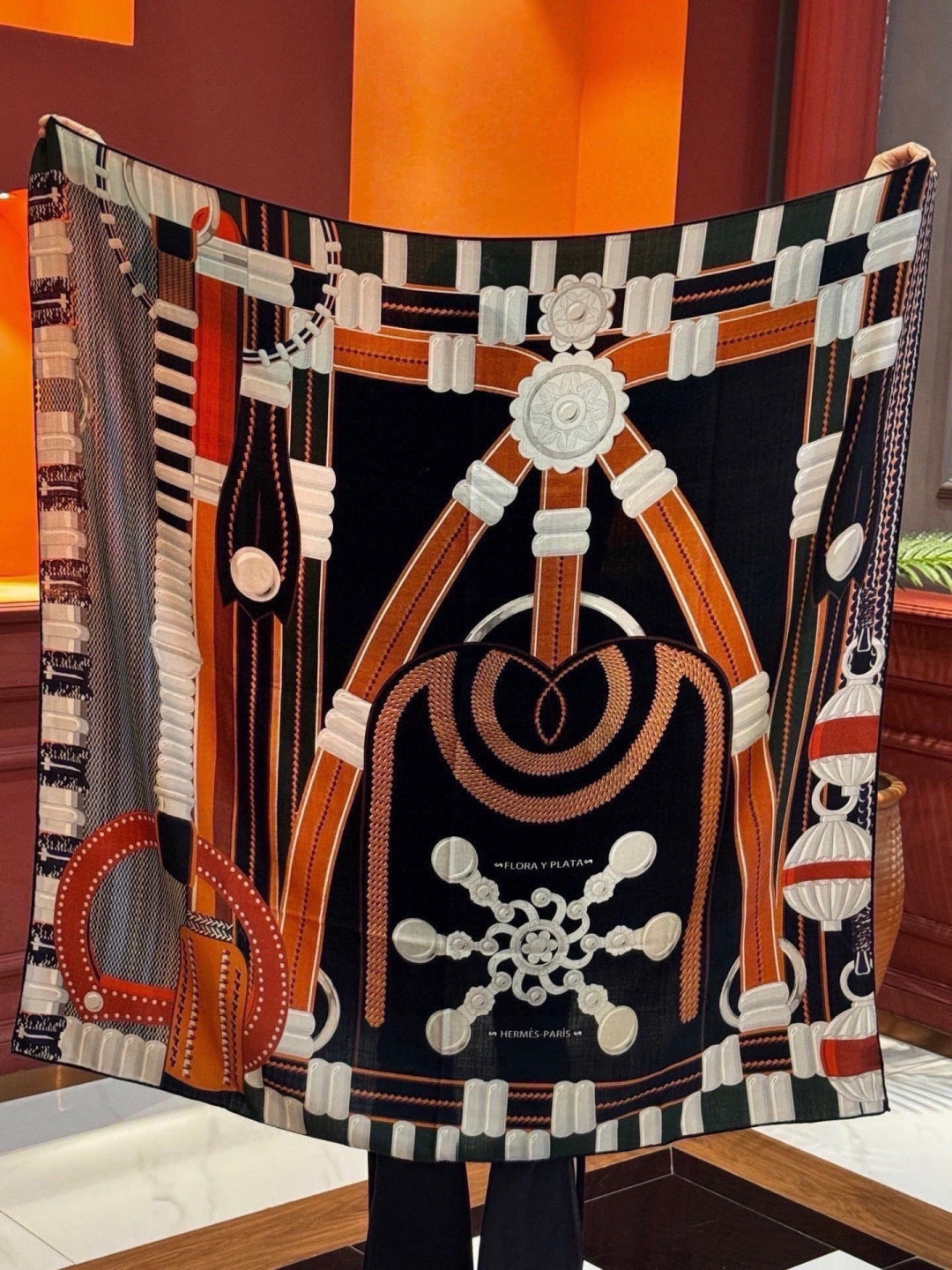 HERMES 26S PRINTED SQUARE SCARF 140 IN SILK 309333