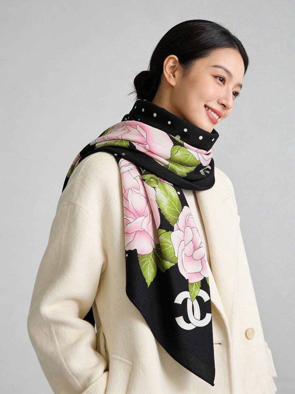 CHANEL 26S SCARF 140 IN CASHMERE AND SILK 309336