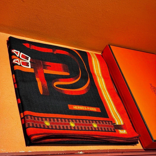 HERMES 26S PRINTED SQUARE SCARF 140 IN SILK 311956