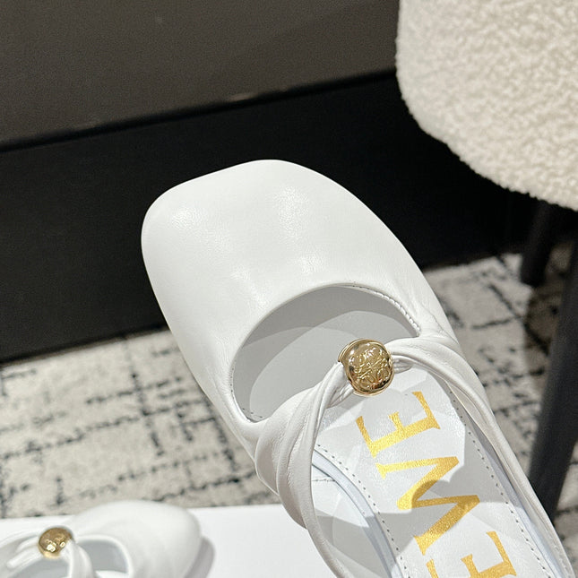 CHLOÉ 26S HIGH-HEELED MULES IN WHITE CALFSKIN