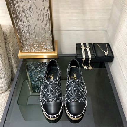 ESPADRILLE BLACK MIX WHITE TWEED FABRIC AND CALFSKIN FLATS