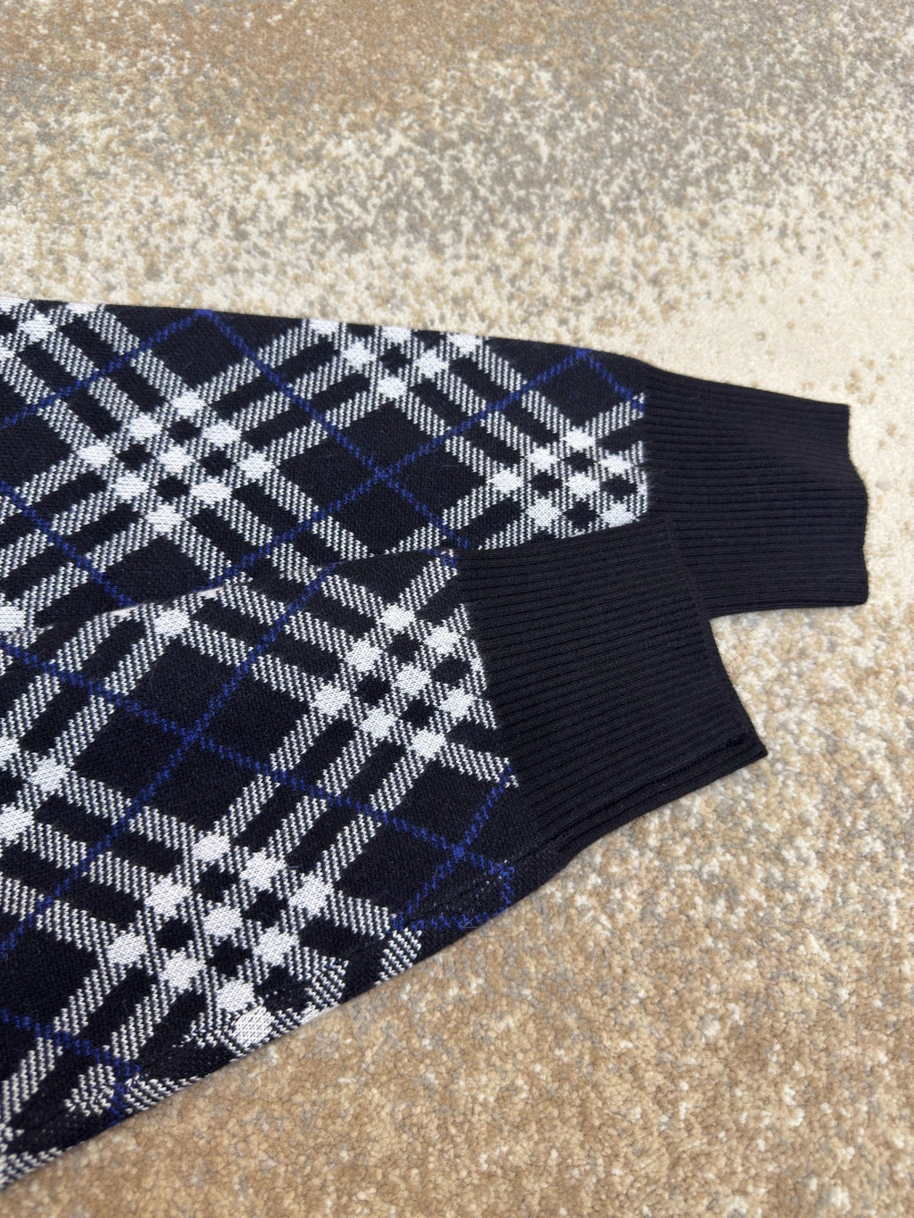 BURBERRY 26S JACKET 427