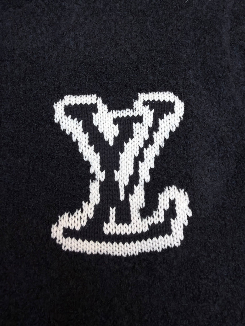 LV 25S SWEATER 583443