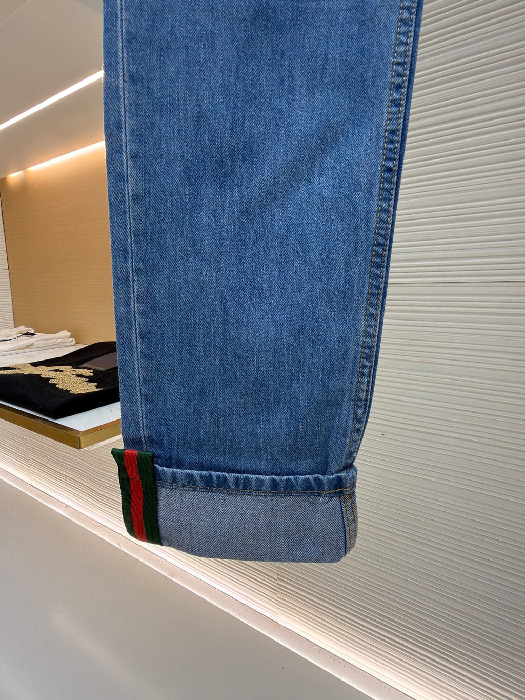 GUCCI 26S JEANS 222