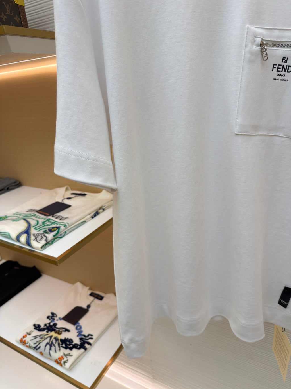 FENDI 26S SHORT SLEEVE T-SHIRT 208