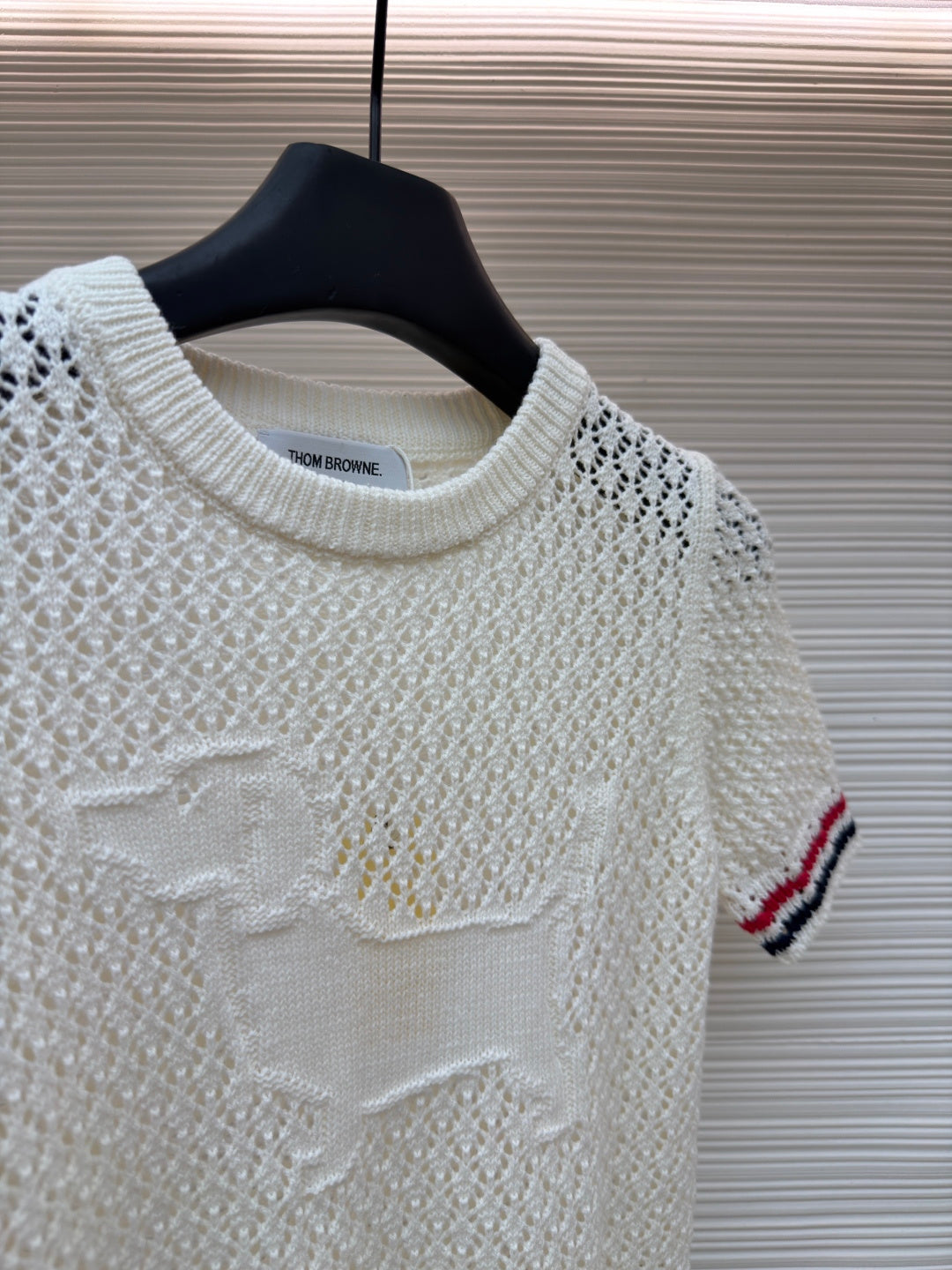 THOM 26S SHORT-SLEEVED KNIT TOP STYLE 156