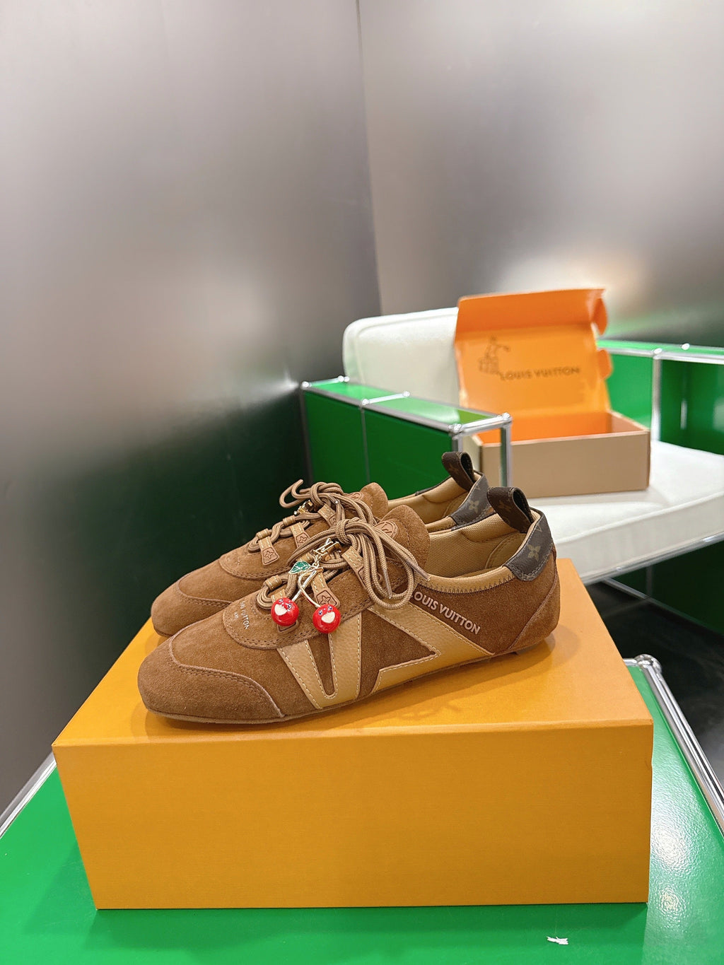 LV 26S SNEAKERS IN DARK BROWN SUEDE WITH CHERRY CHARM