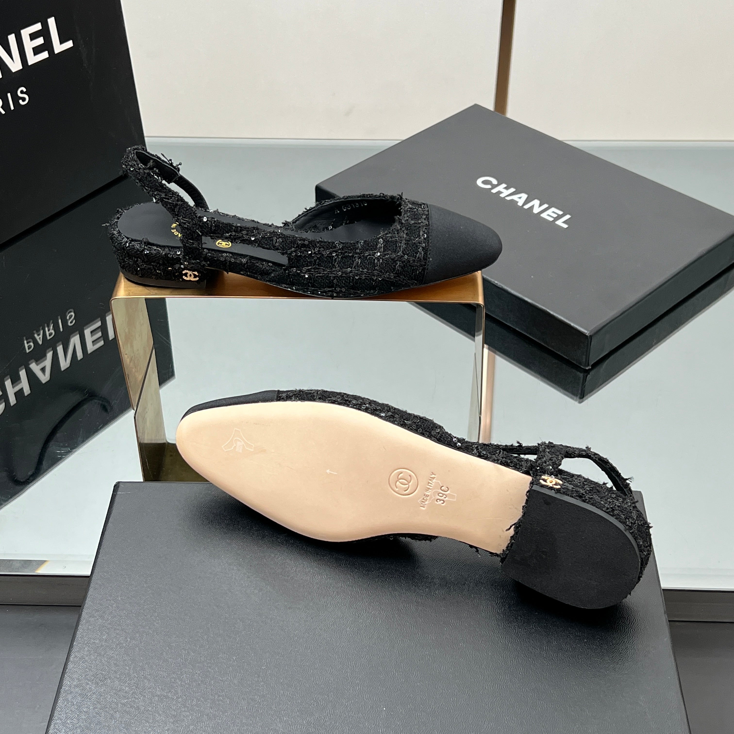 CC SLINGBACK 25S IN BLACK FABRIC AND TWEED SEQUINED