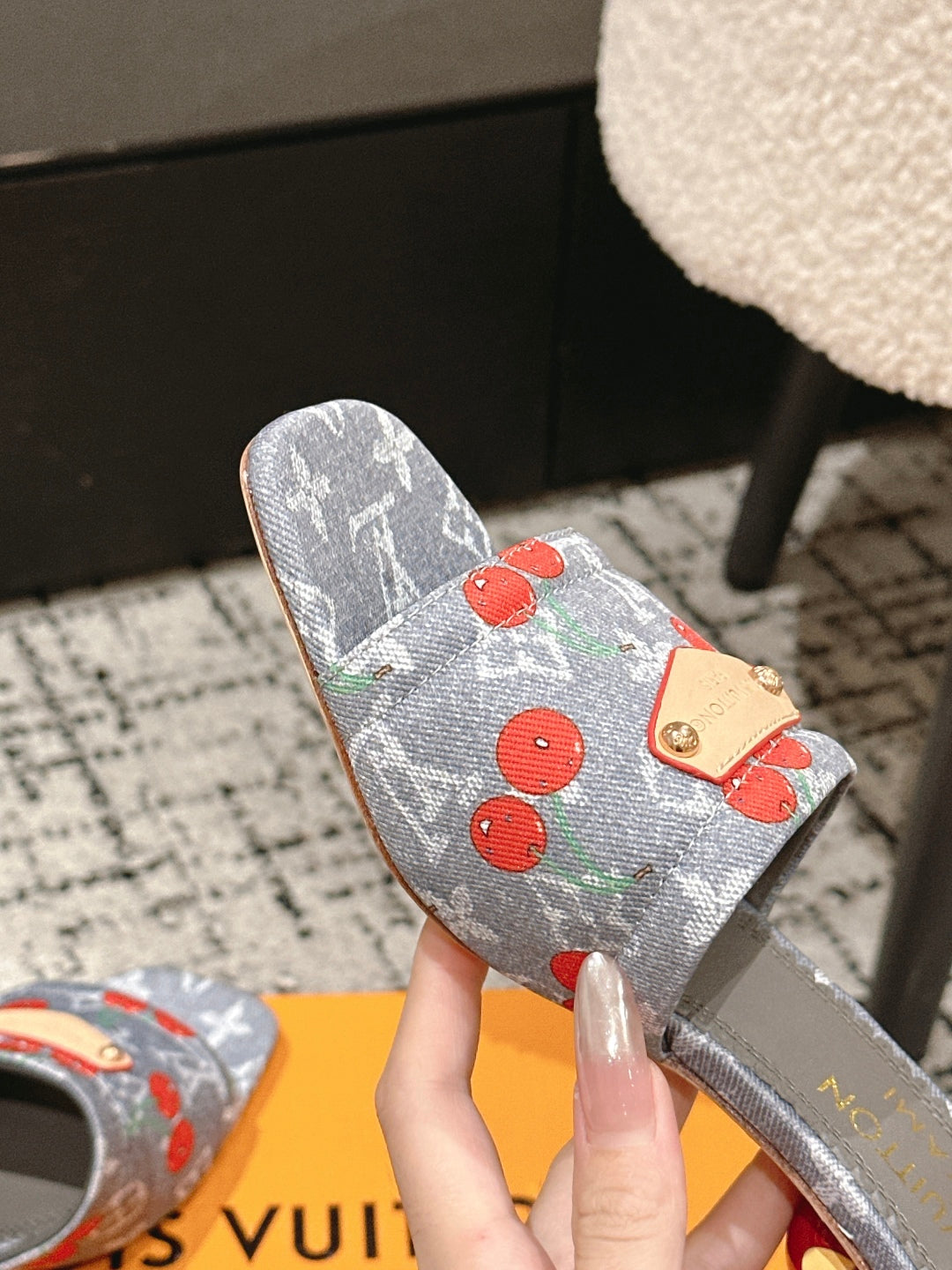 LV CHERRY HIGH HEELS 25S 55 MM IN GREY DENIM STYLE 7
