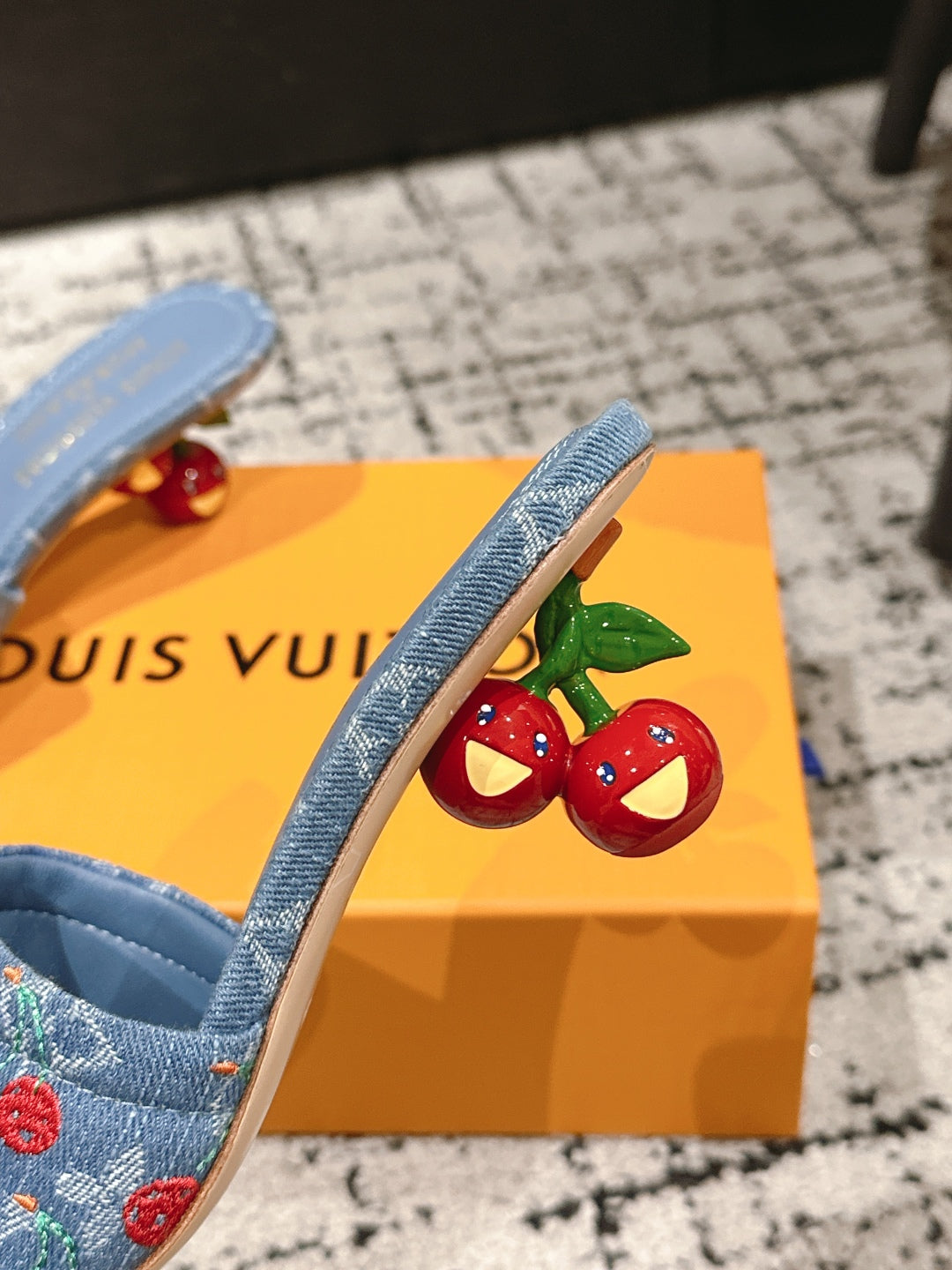 LV CHERRY HIGH HEELS 25S 55 MM IN BLUE DENIM STYLE 6
