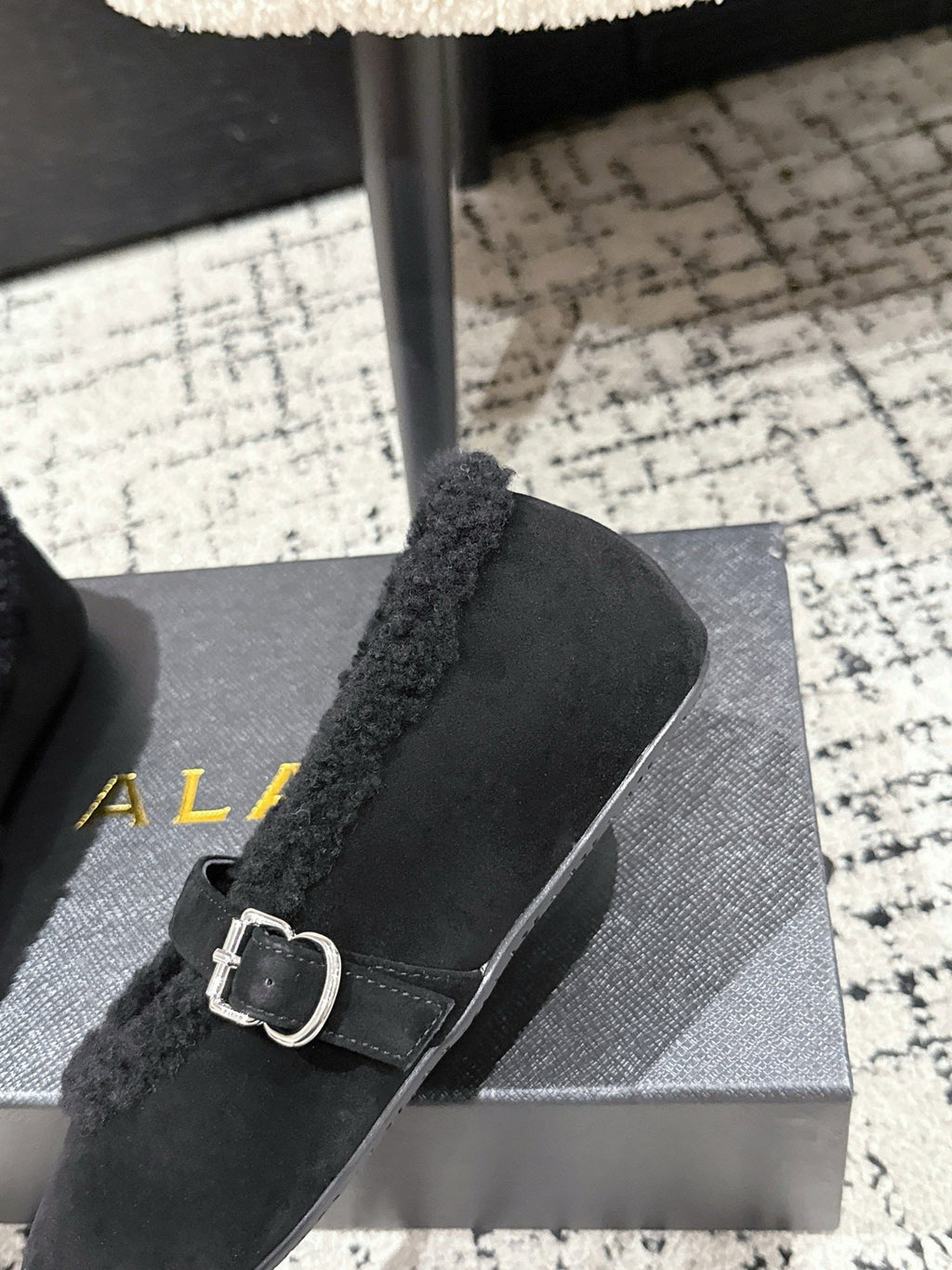 ALAIA 26S  BALLET FLATS IN BLACK SUEDE AND WOOL