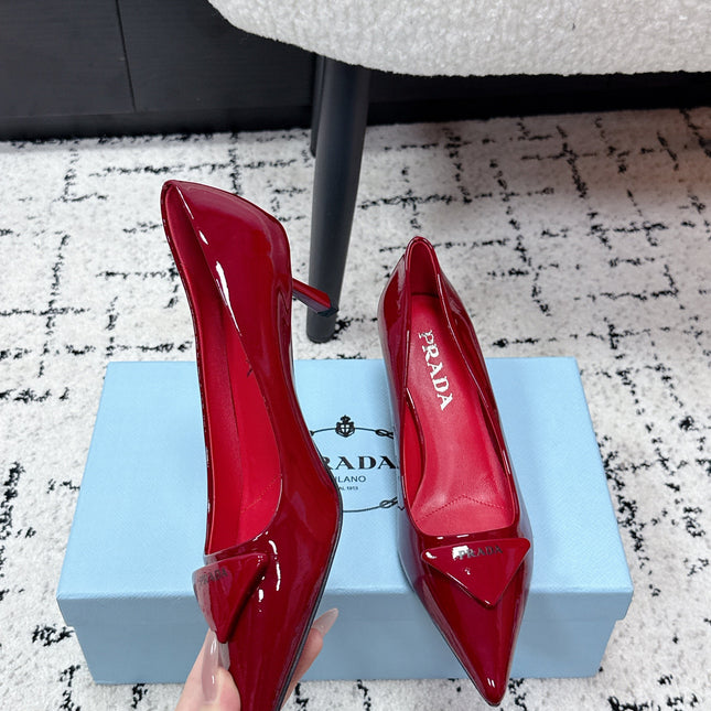PRADA 26S POINTED-TOE HIGH HEELS 60MM IN DARK RED PATENT CALFSKIN WITH LOGO