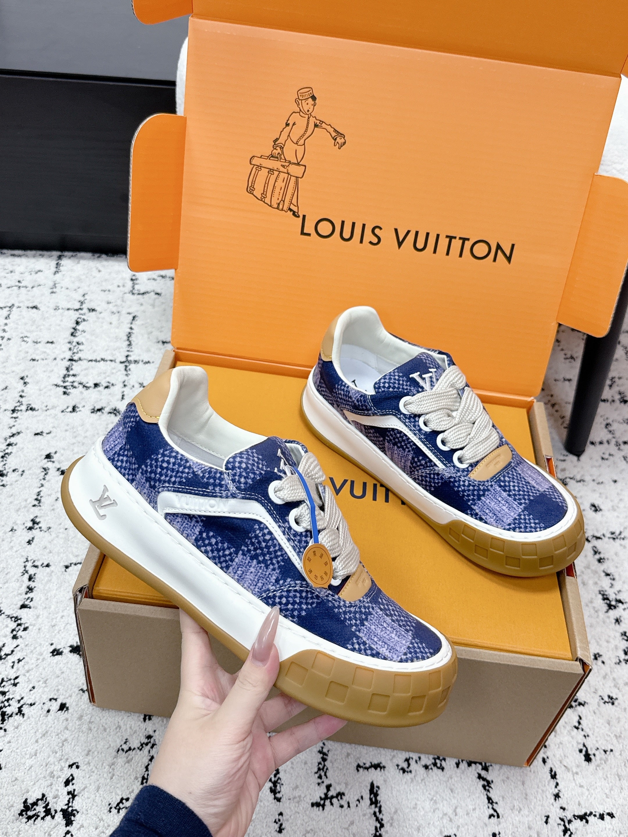 LV 26S TILTED SNEAKERS 40MM IN DARK BLUE FABRIC