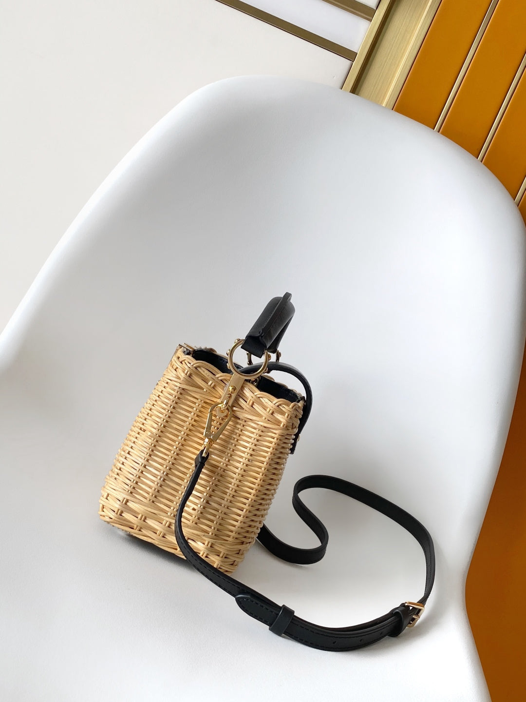 LV CAPUCINES BB BAG 27 PINIC IN BLACK CALFSKIN GOLD HARDWARE