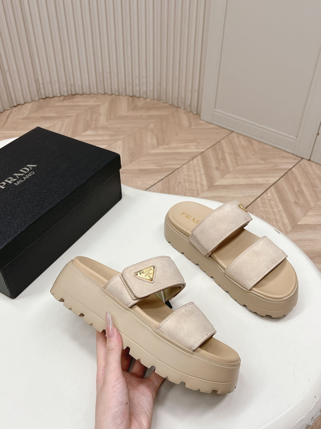 PRADA 26S DOUBLE STRAP PLATFORM SLIDES IN BEIGE CALFSKIN WITH VELCRO