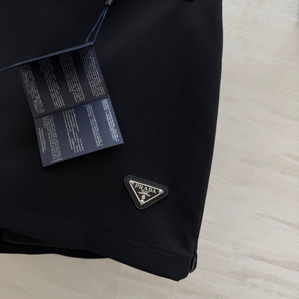 PRADA 26S SKORT STYLE 887