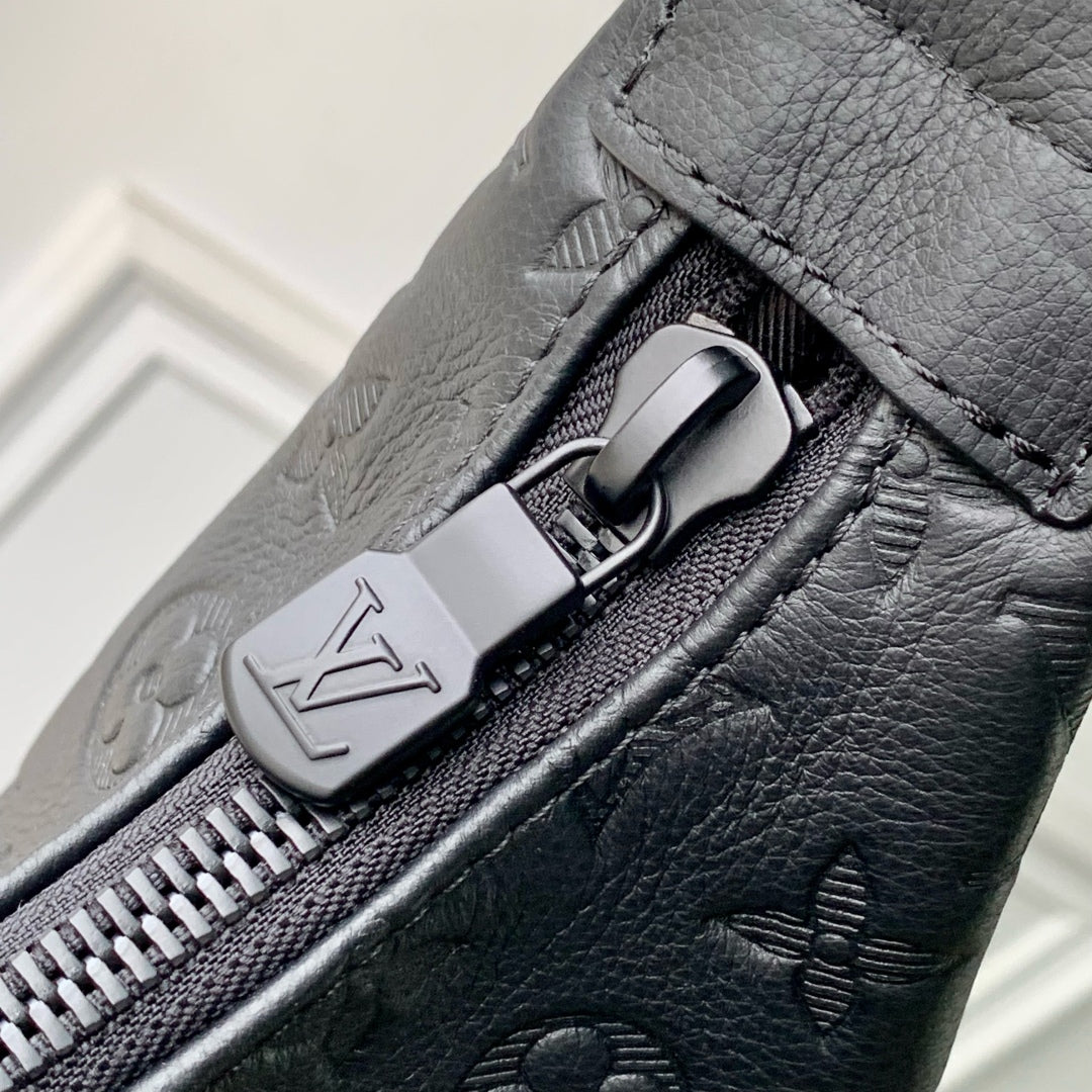 HOBO CARGO 35 IN BLACK MONOGRAM SHADOW CALFSKIN