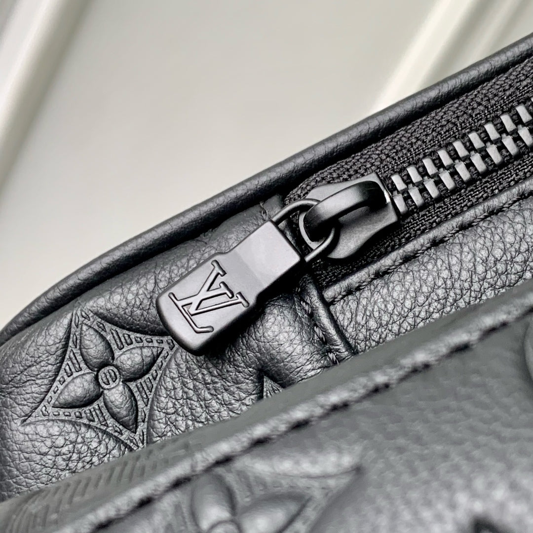 HOBO CARGO 35 IN BLACK MONOGRAM SHADOW CALFSKIN