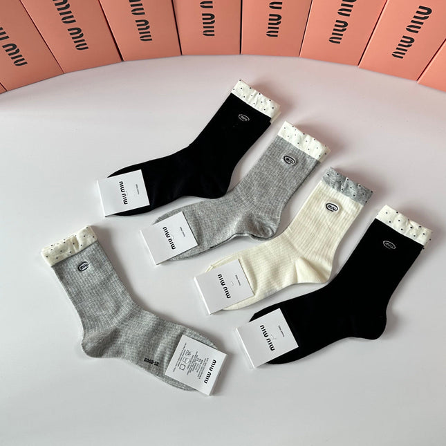 CELINE 26S CREW SOCKS 335523 (1 BOX)