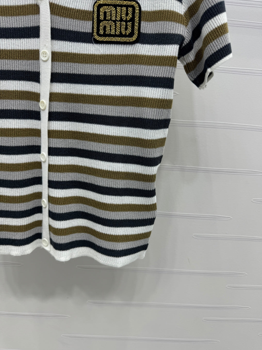 MIUMIU SHORT-SLEEVE KNIT CARDIGAN 274944