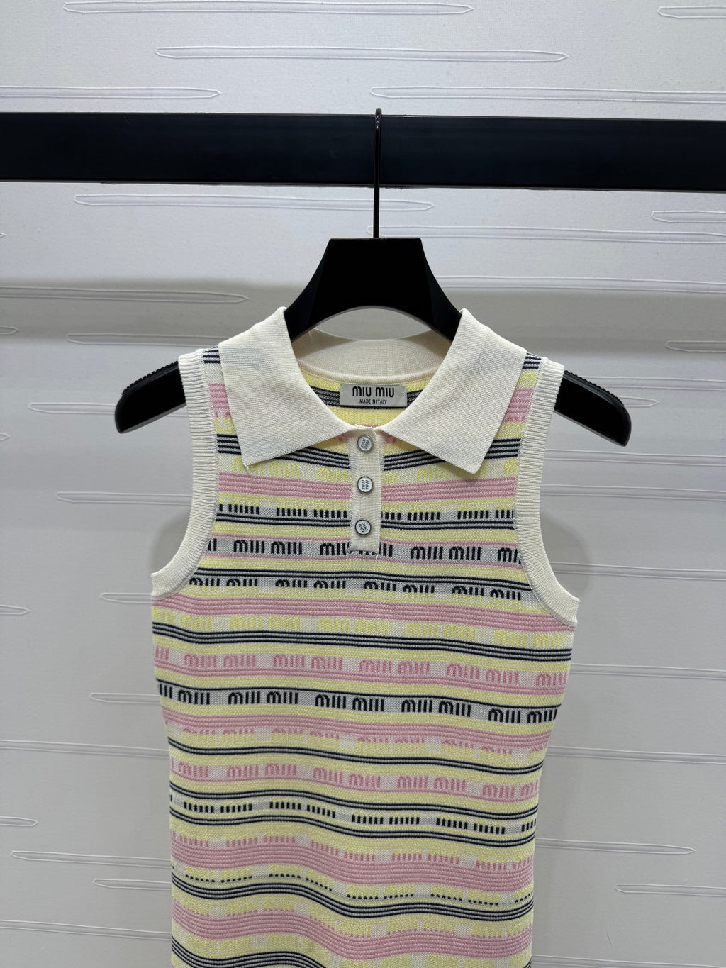 MIUMIU SLEEVELESS DRESS WITH COLLAR 274940