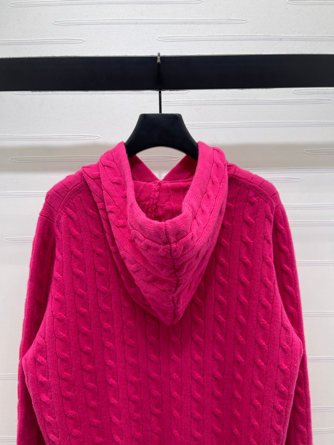 RALPH LAUREN 25S KNITTED V-NECK SWEATER 251