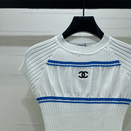 CHANEL 26S SHORT-SLEEVE KNIT TOP 1340