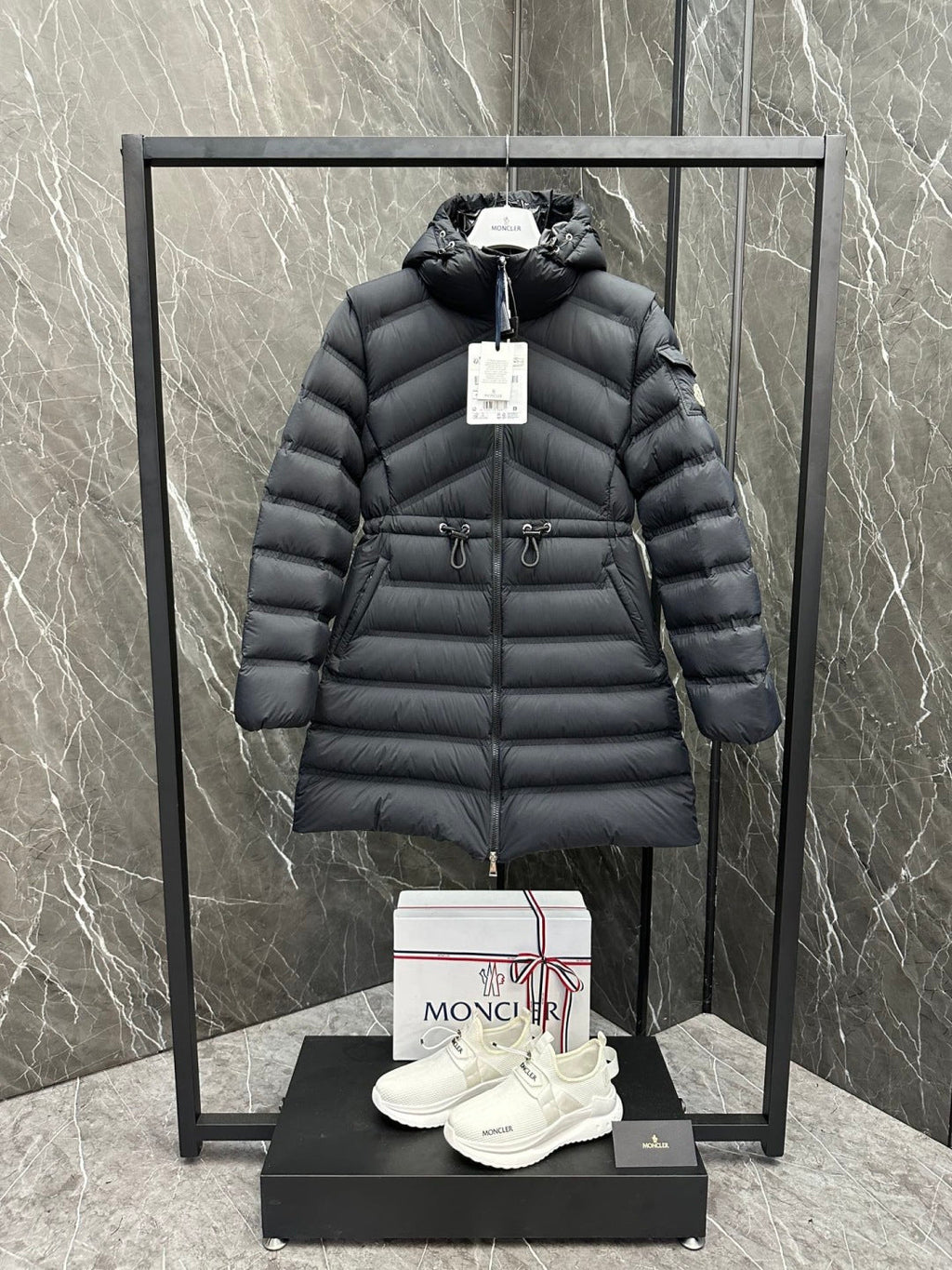 MONCLER 25S PREMIUM DOWN COAT 476
