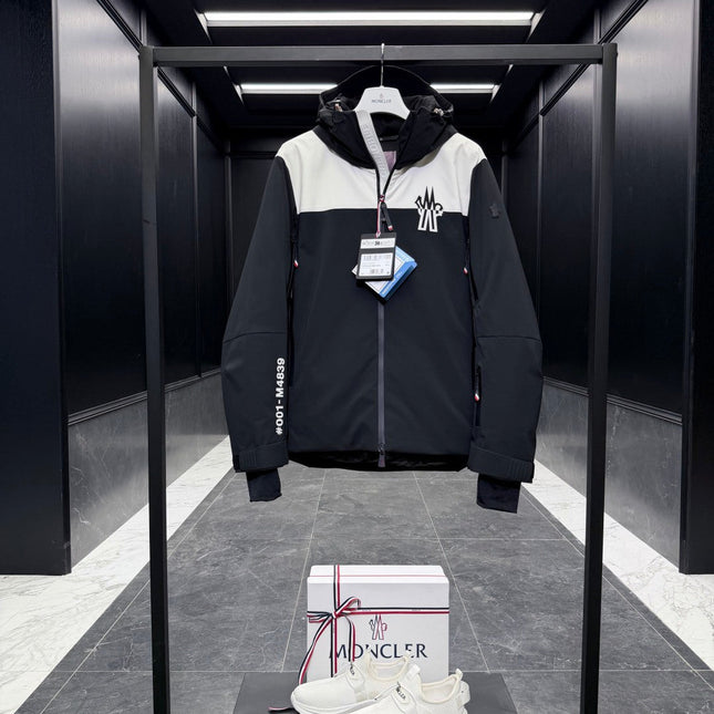 MONCLER 25S LUXURY DOWN JACKET 276