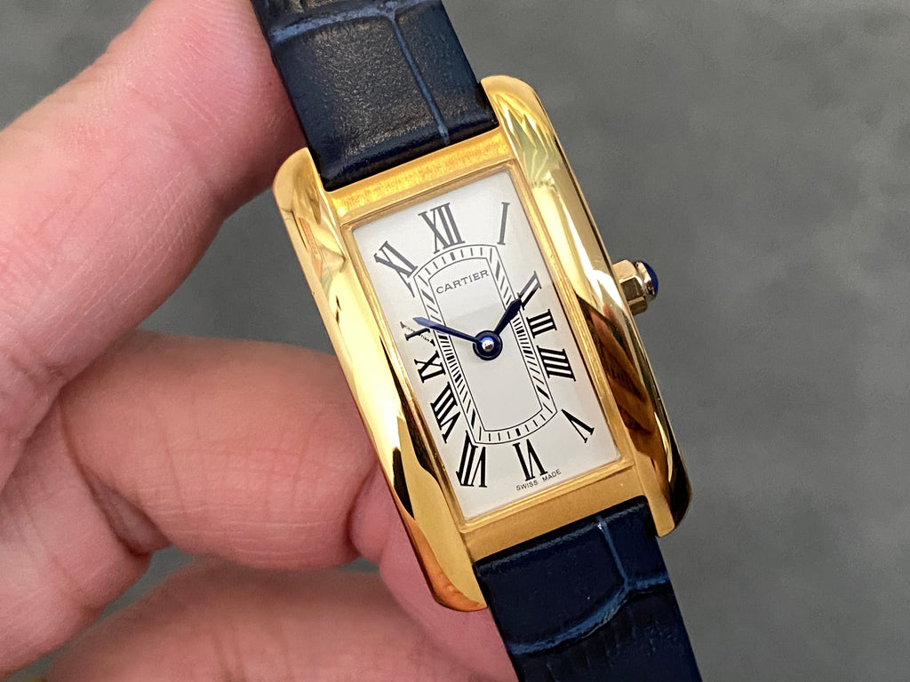 TANK AMÉRICAINE WATCH GOLD CASE WITH BLACK LEATHER STRAP