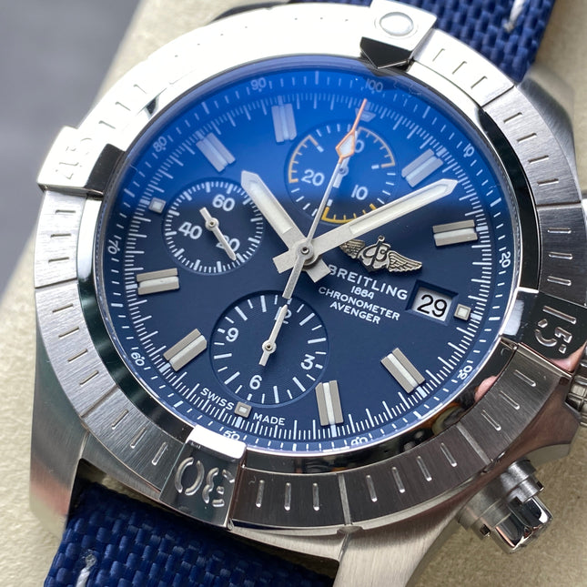 AVENGER CHRONOGRAPH STEEL CASE NAVY BLUE NYLON STRAP