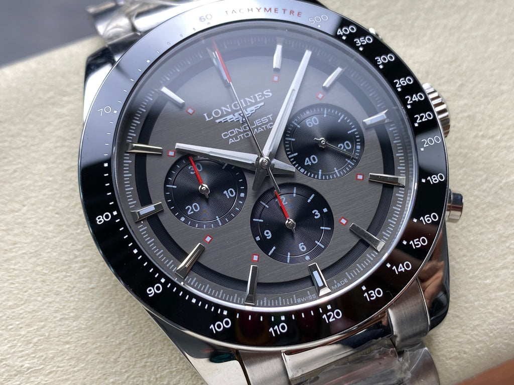 CONQUEST CHRONOGRAPH 42 MM SILVER CASE WITH FULL BLACK DIAL