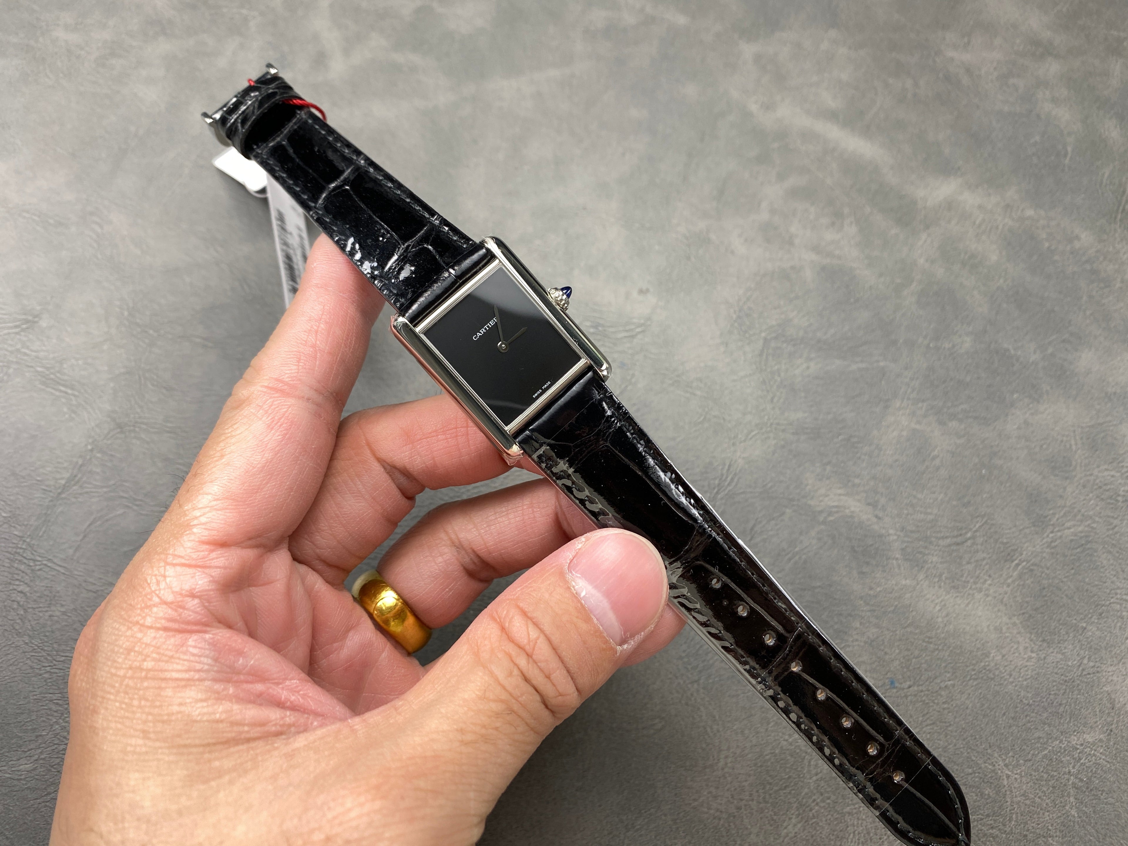 CARTIER TANK MUST SILVER CASE WITH BLACK LEATHER STRAP